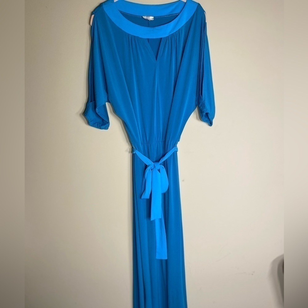 Hot In Hollywood Cold Shoulder Blue Maxi Dress M